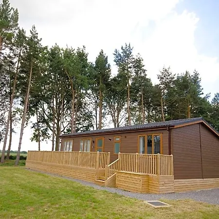 Hotel Hollicarrs - Woodland 3*